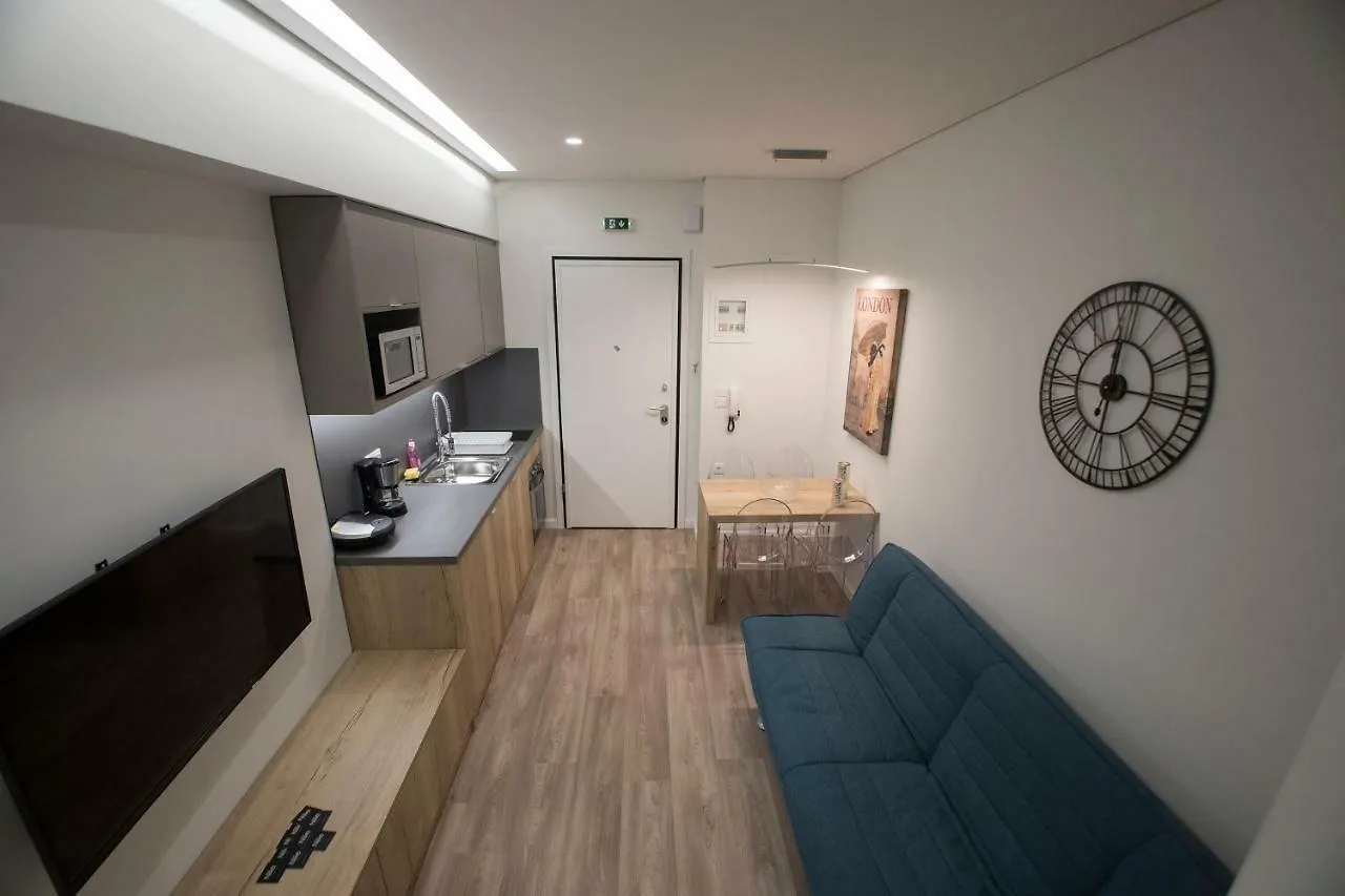Ornament Suites, Nilie Hospitality Mgmt Thessaloniki Apartment