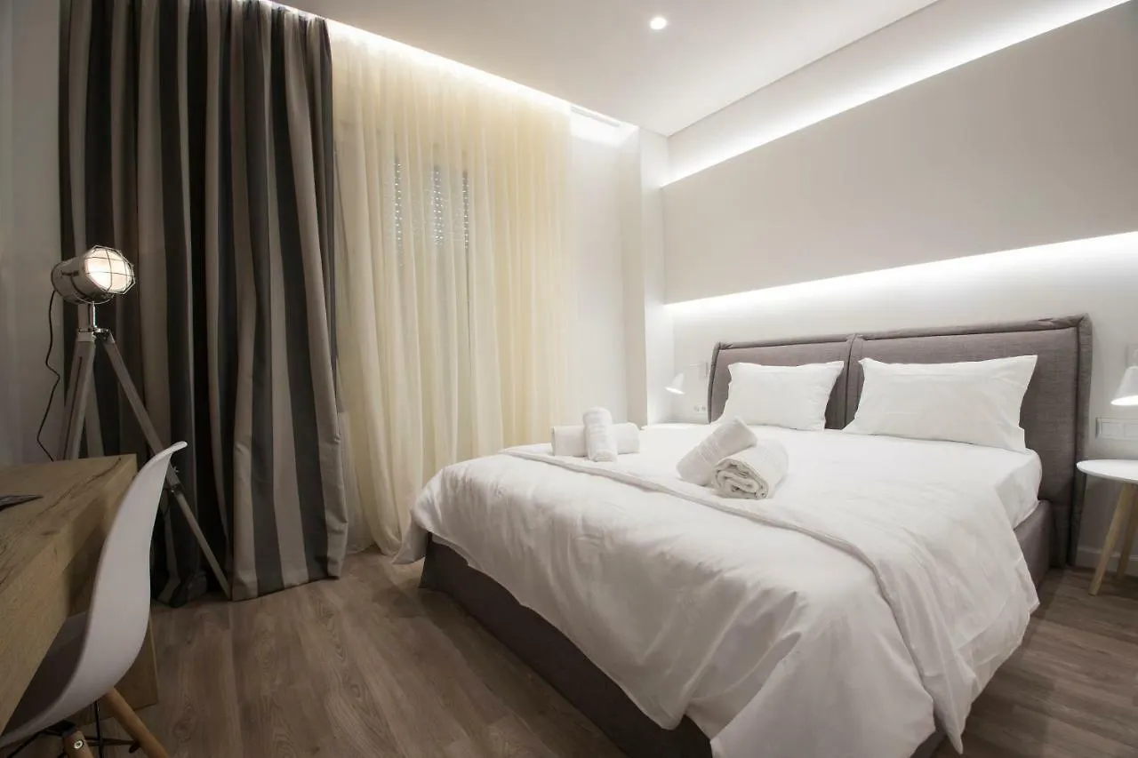 Ornament Suites, Nilie Hospitality Mgmt Thessaloniki Apartment
