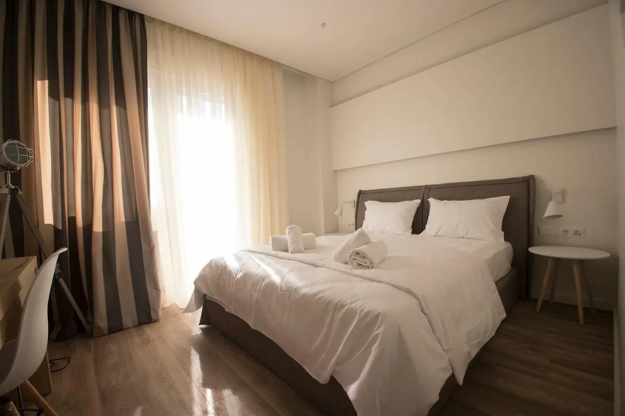 Ornament Suites, Nilie Hospitality Mgmt Thessaloniki Apartment